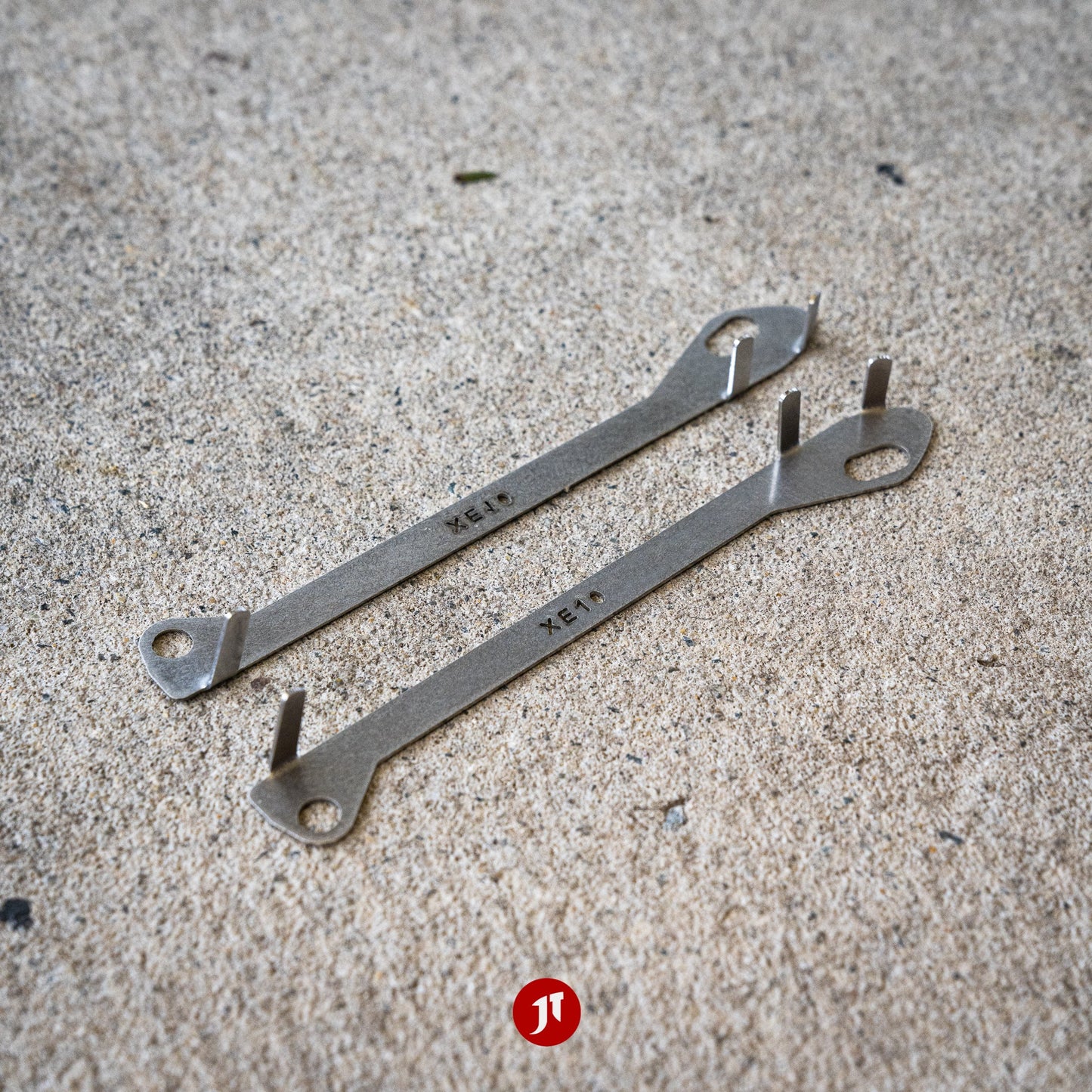 lexus-is200-is300-front-bumper-repair-plates-pair