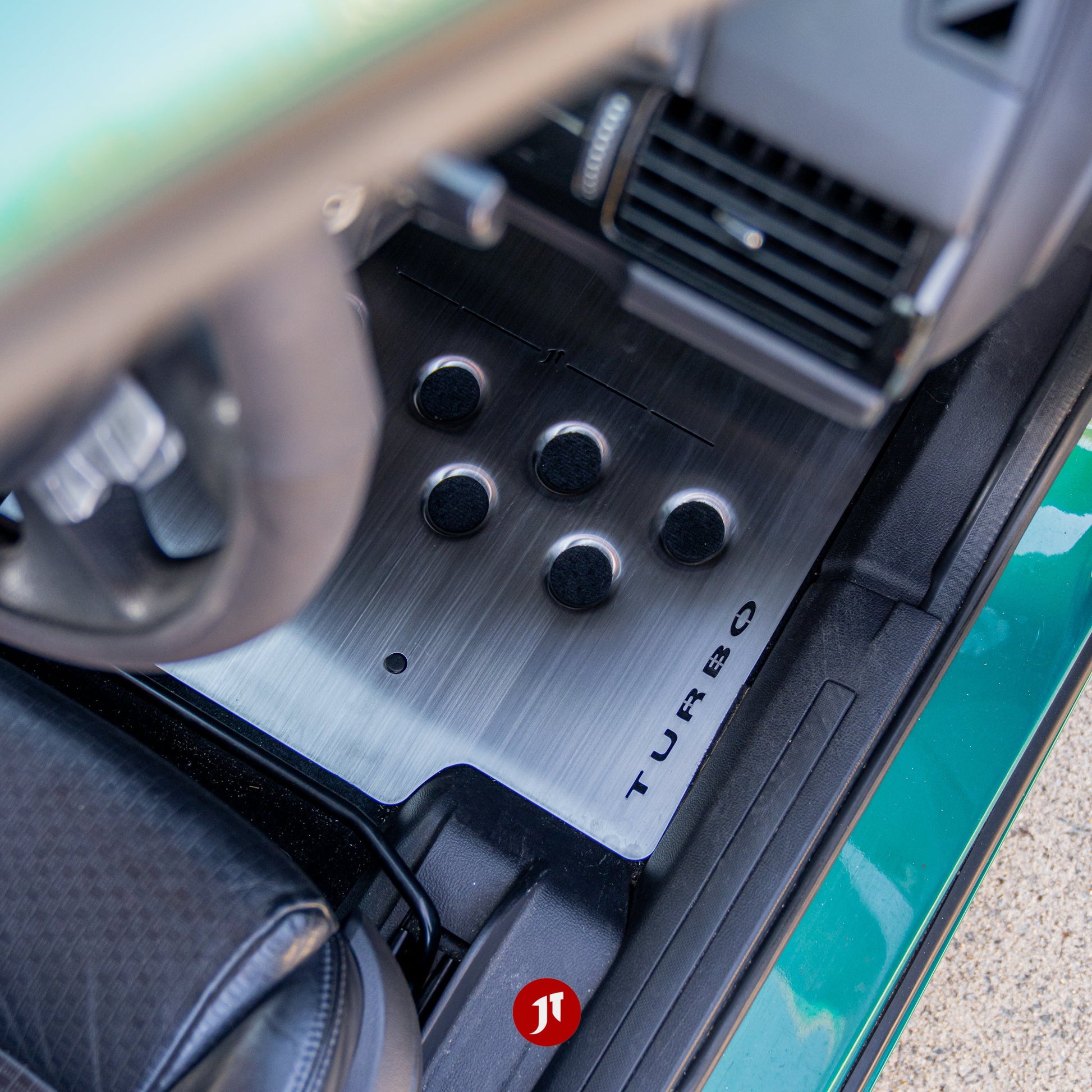 ford-falcon-fg-floor-plates-rhd