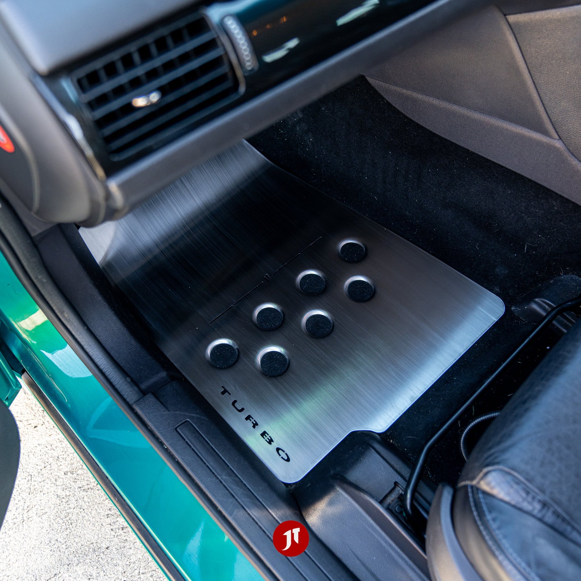 ford-falcon-fg-floor-plates-rhd