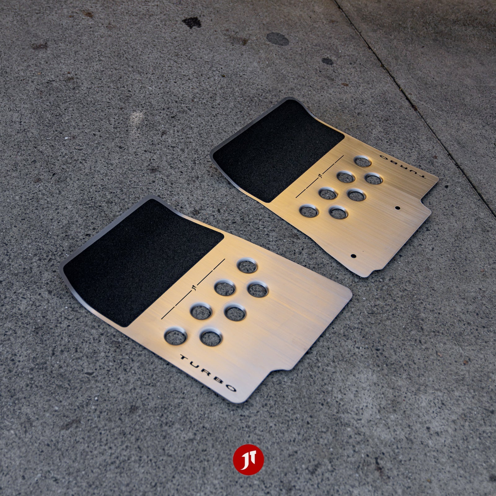 ford-falcon-fg-floor-plates-rhd