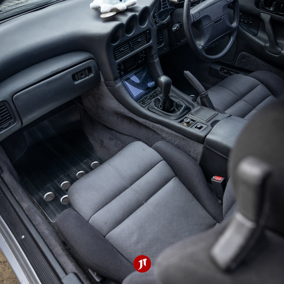 mitsubishi-gto-3000gt-driver-and-passenger-floor-plates