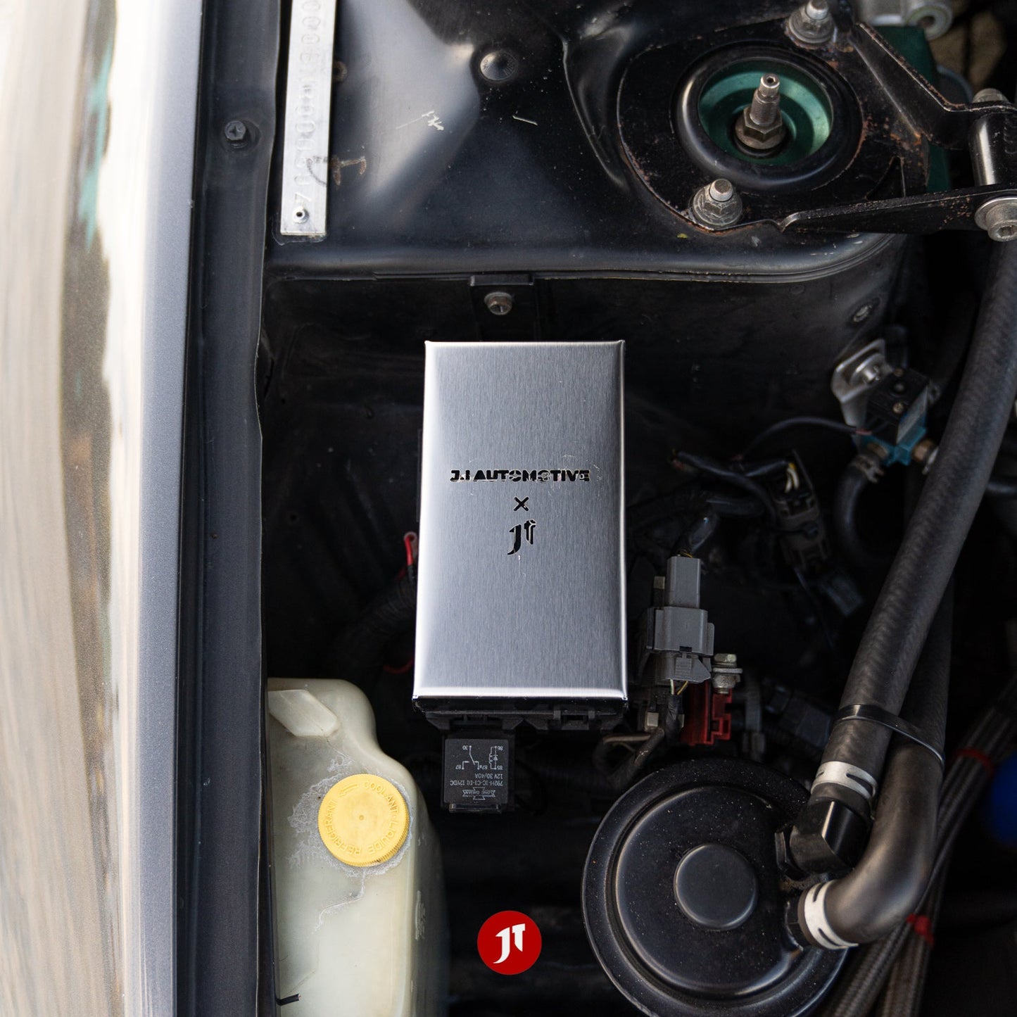 Fuse Box Cover for Nissan Skyline 1989 -1994 R32