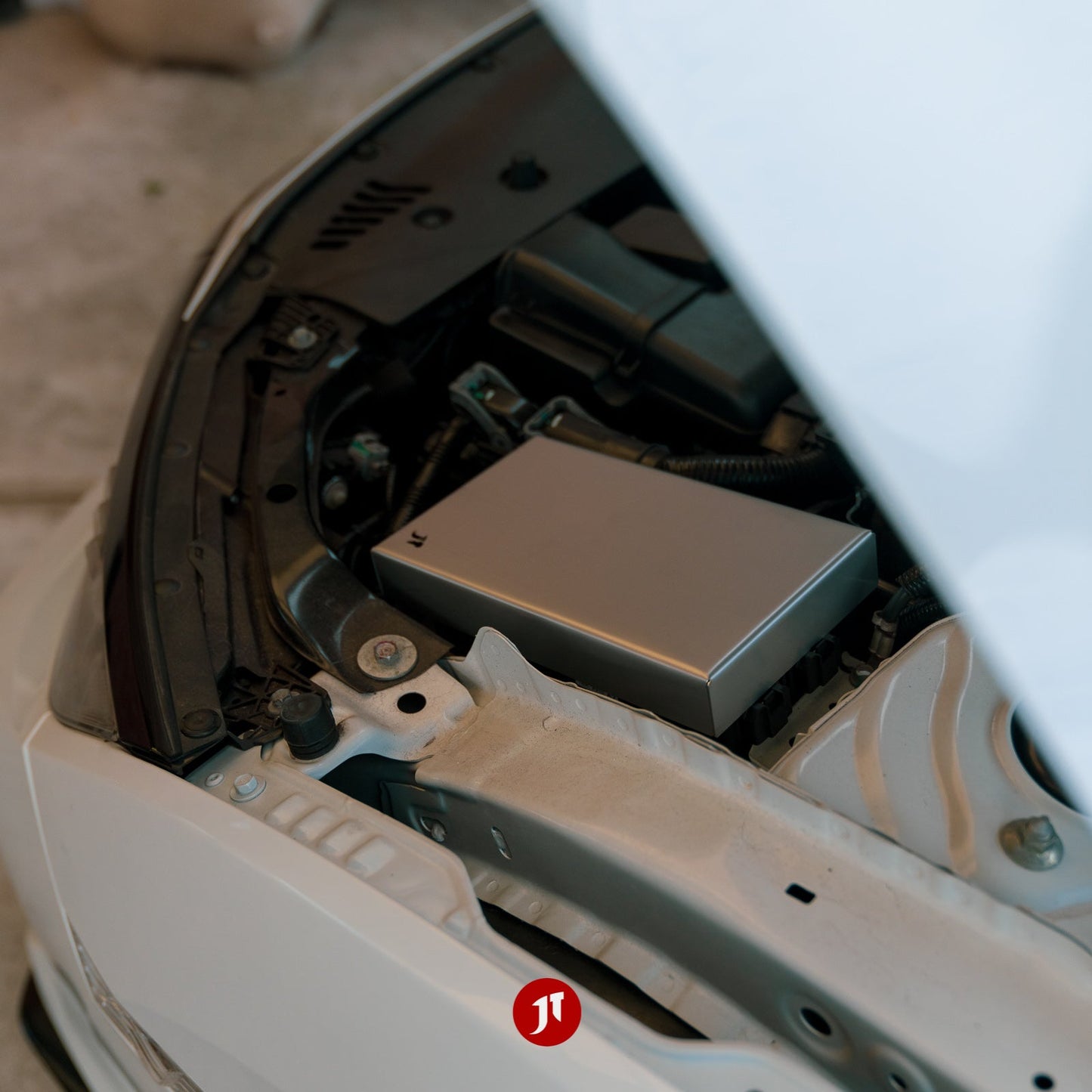 fk4-fk8-fuse-box-cover