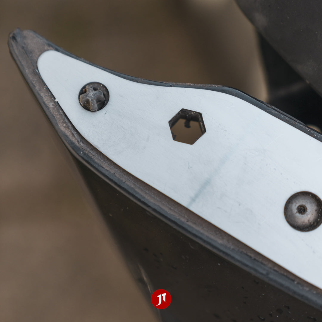 holden-commodore-ve-front-bumper-repair-plates-pair