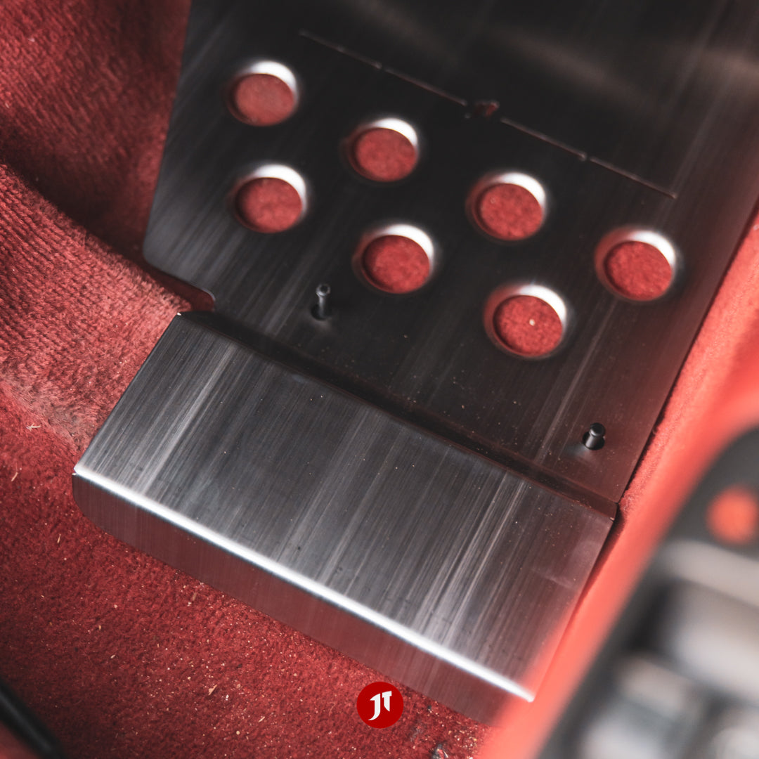 rhd-s2000-driver-and-passenger-floor-plates