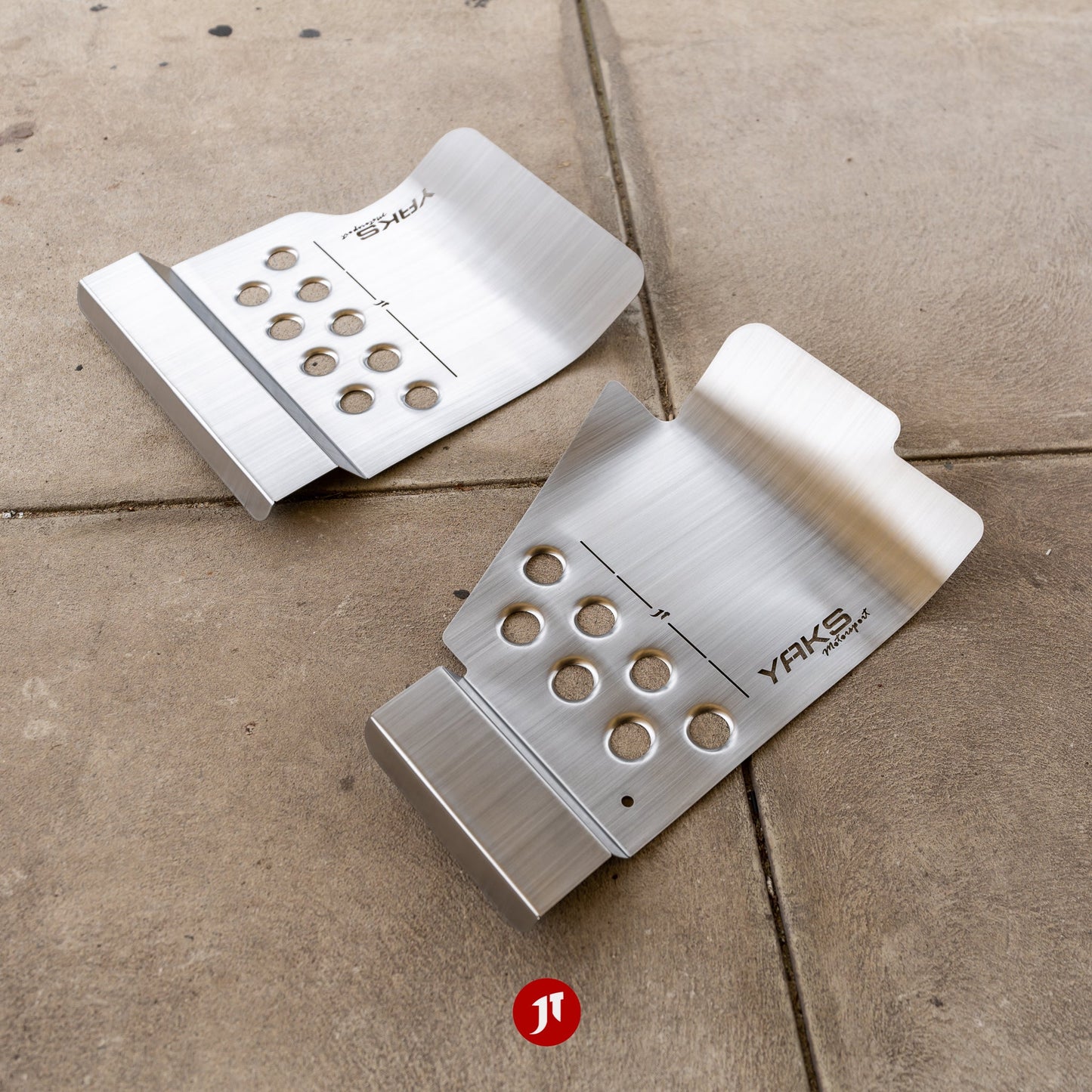 rhd-s2000-driver-and-passenger-floor-plates