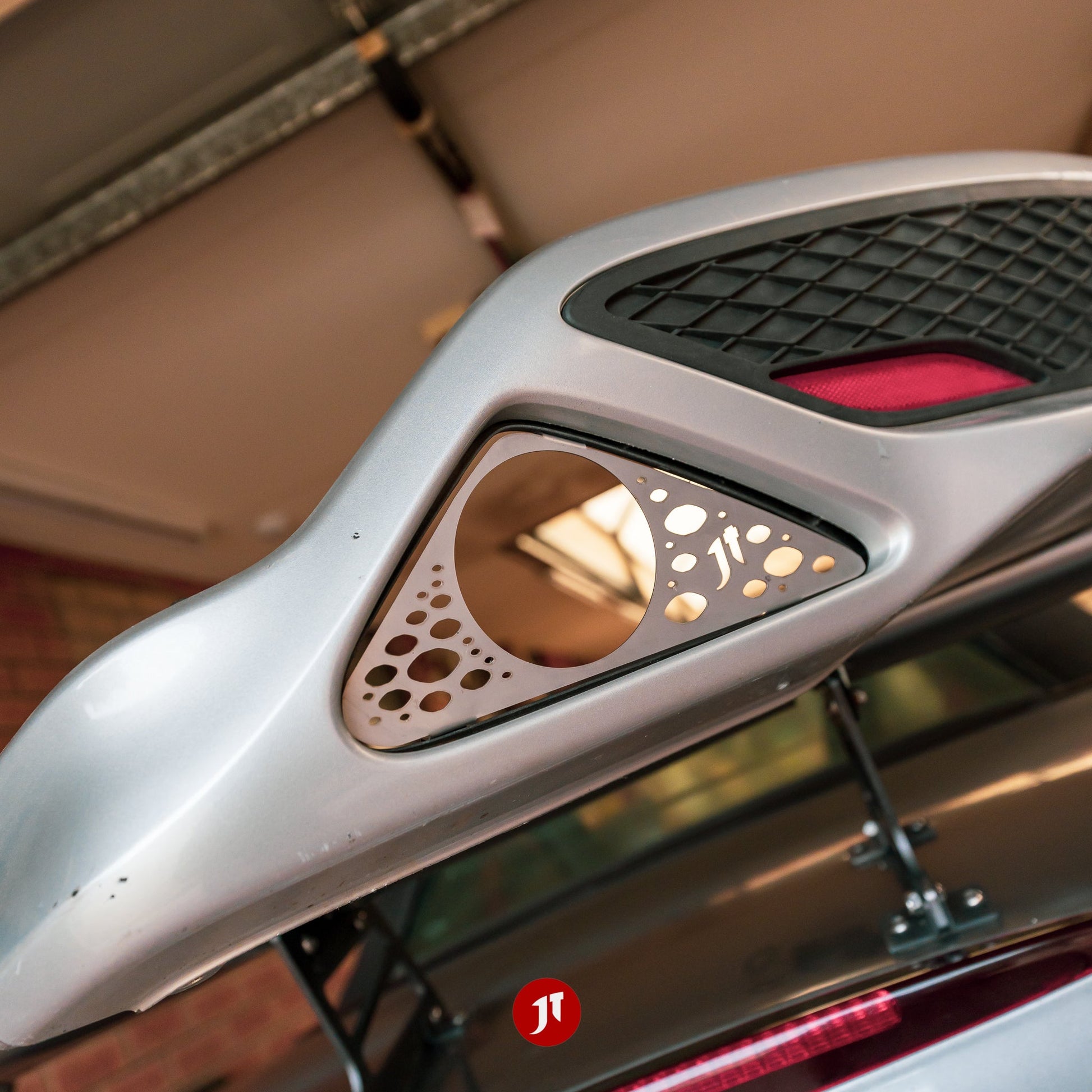fn2-civic-exhaust-grilles-pair