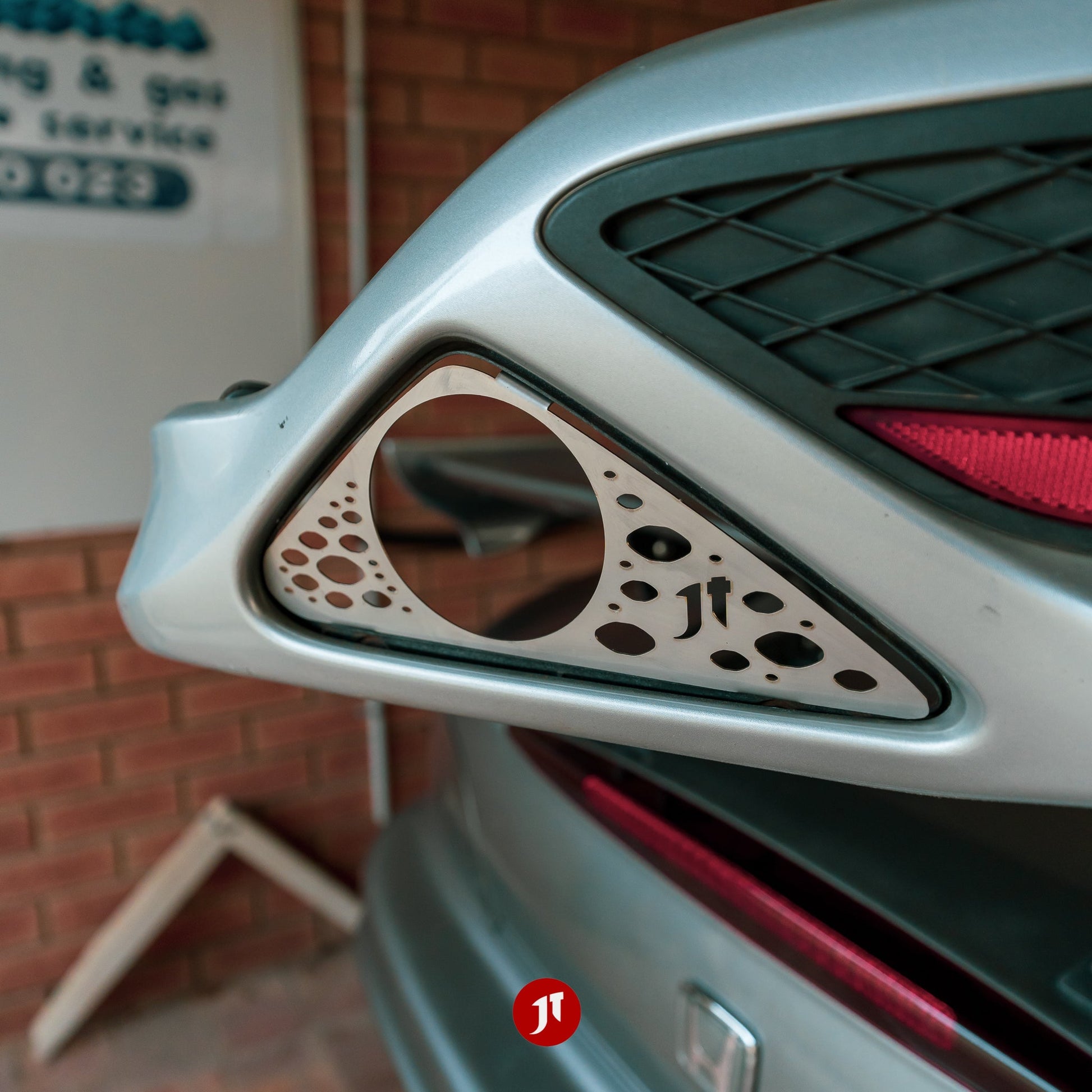 fn2-civic-exhaust-grilles-pair