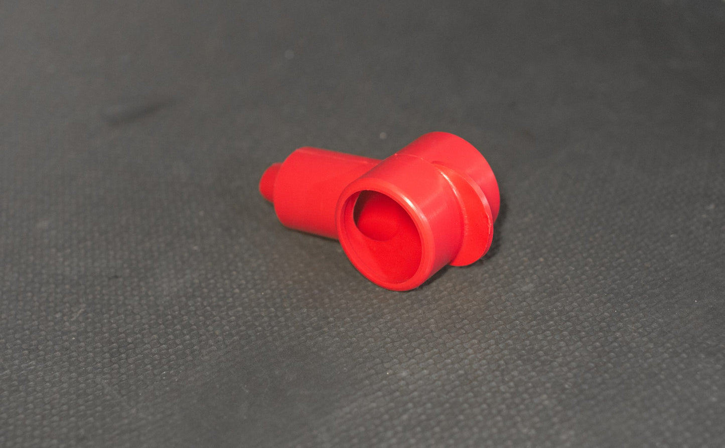 32mm Terminal Insulator 2-2/0 Passthrough (Red)