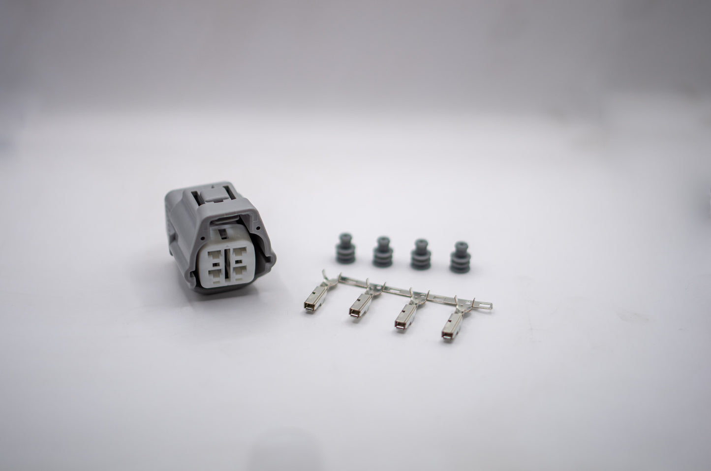 Sumitomo TS090-4S-4 Connector