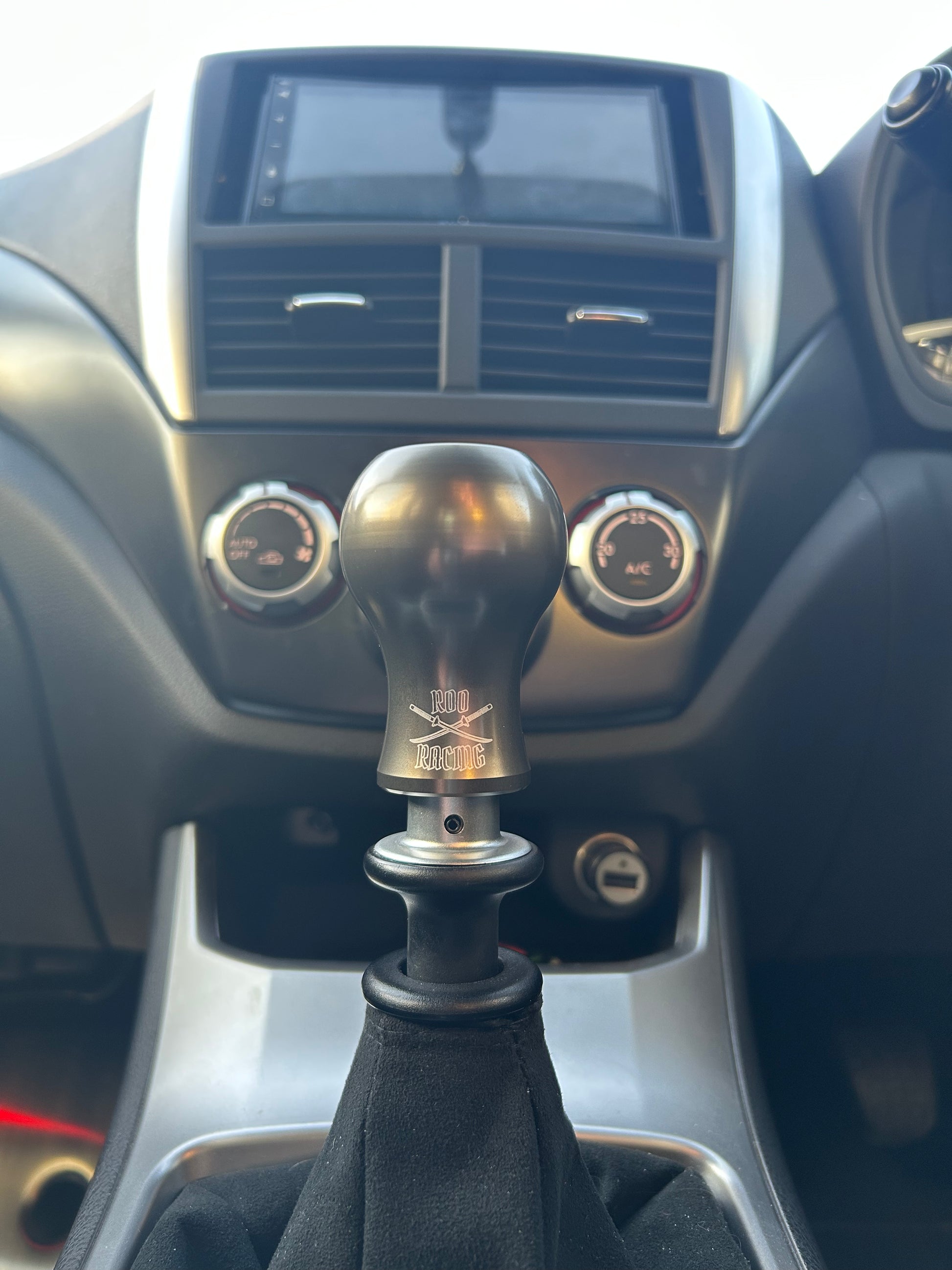 roo-racing-hybrid-shift-knob