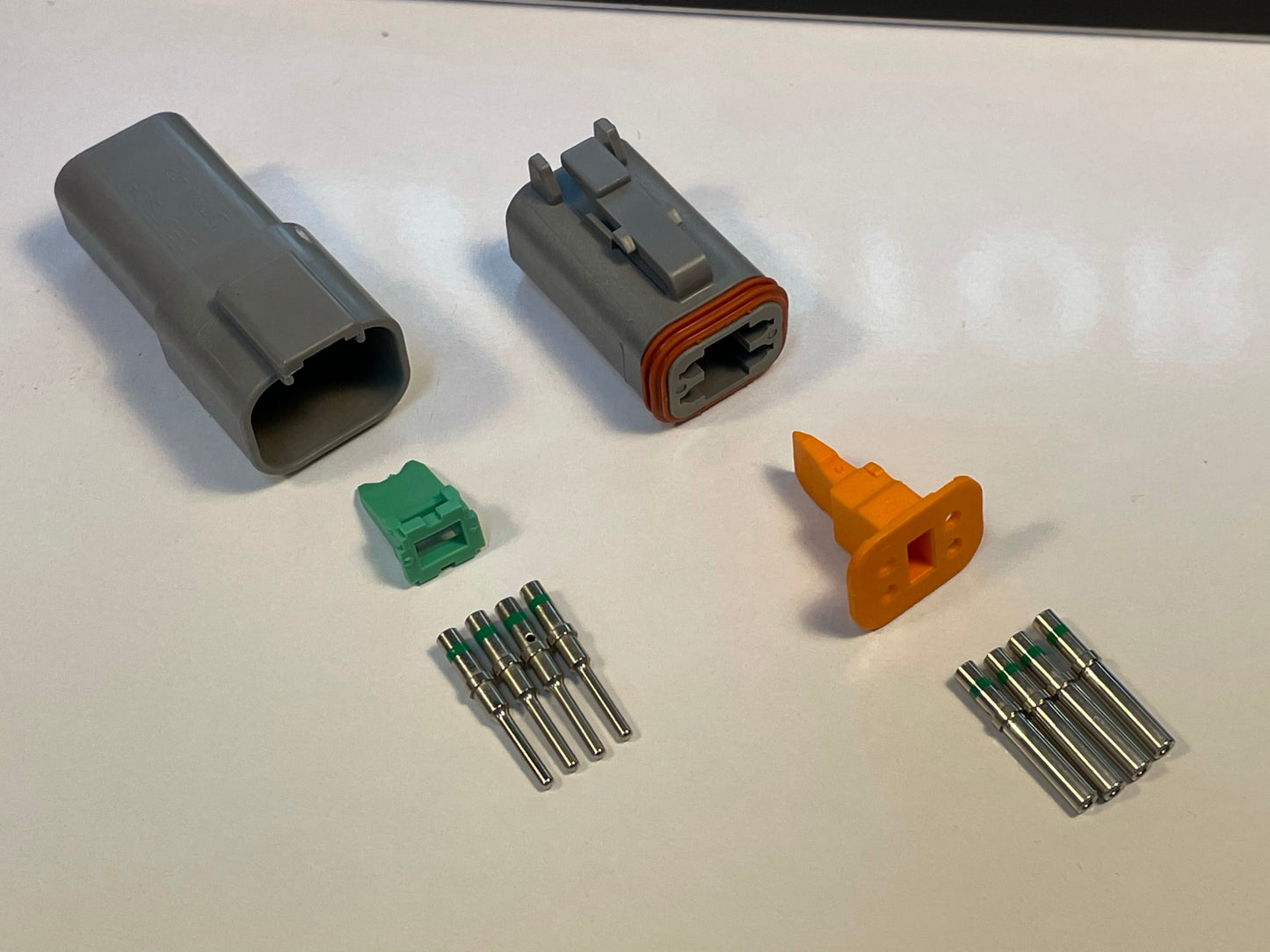 DEUTSCH DT CONNECTOR KIT - 4 Pin Kit