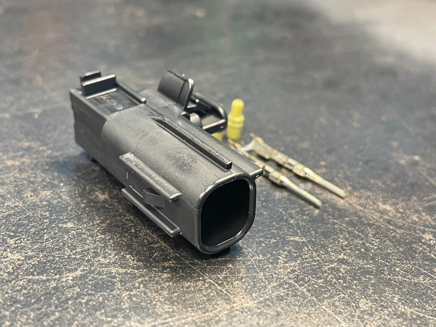 Sumitomo TS025-2P-1 Connector