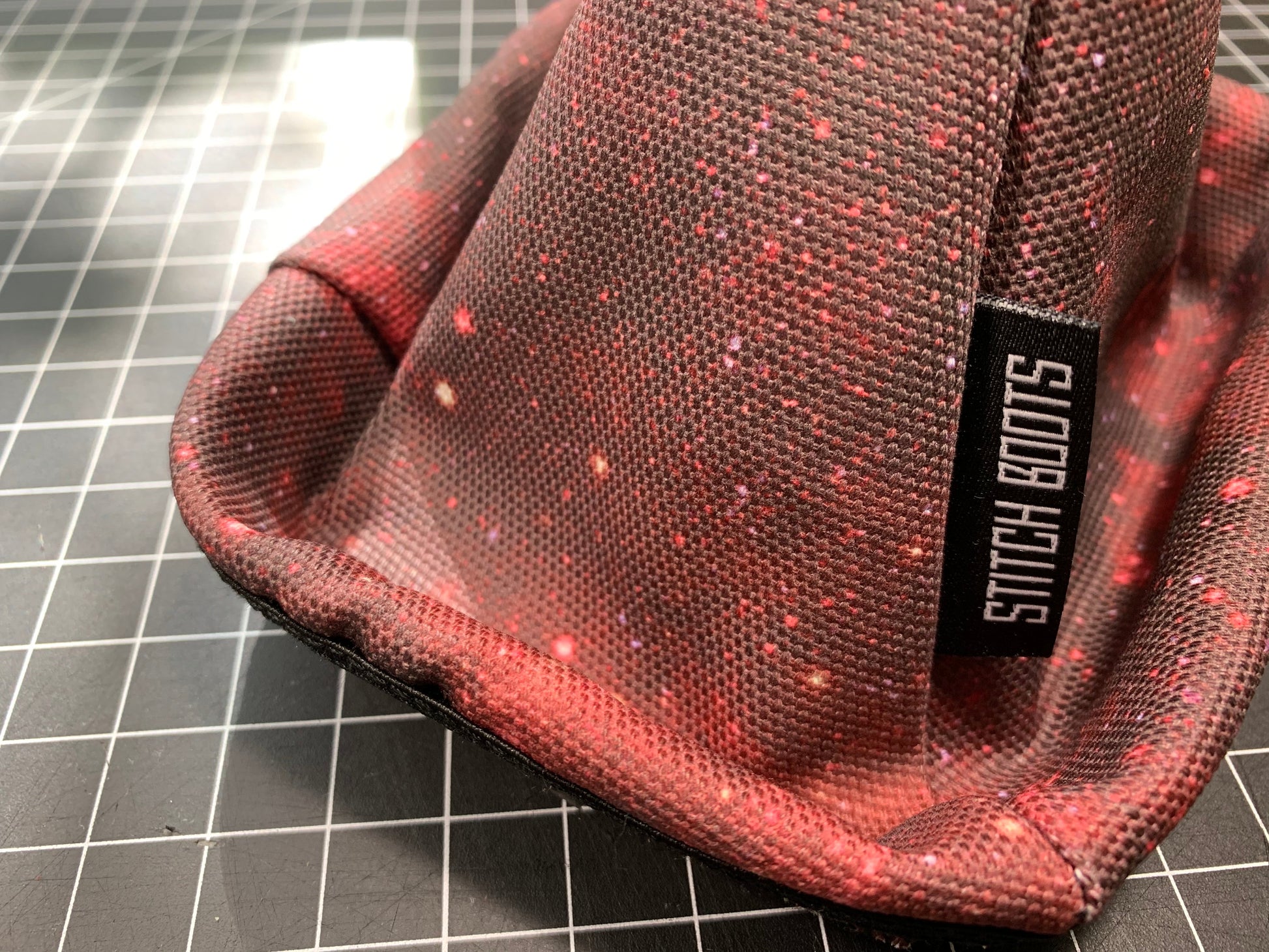 red-galaxy-canvas-shift-boot