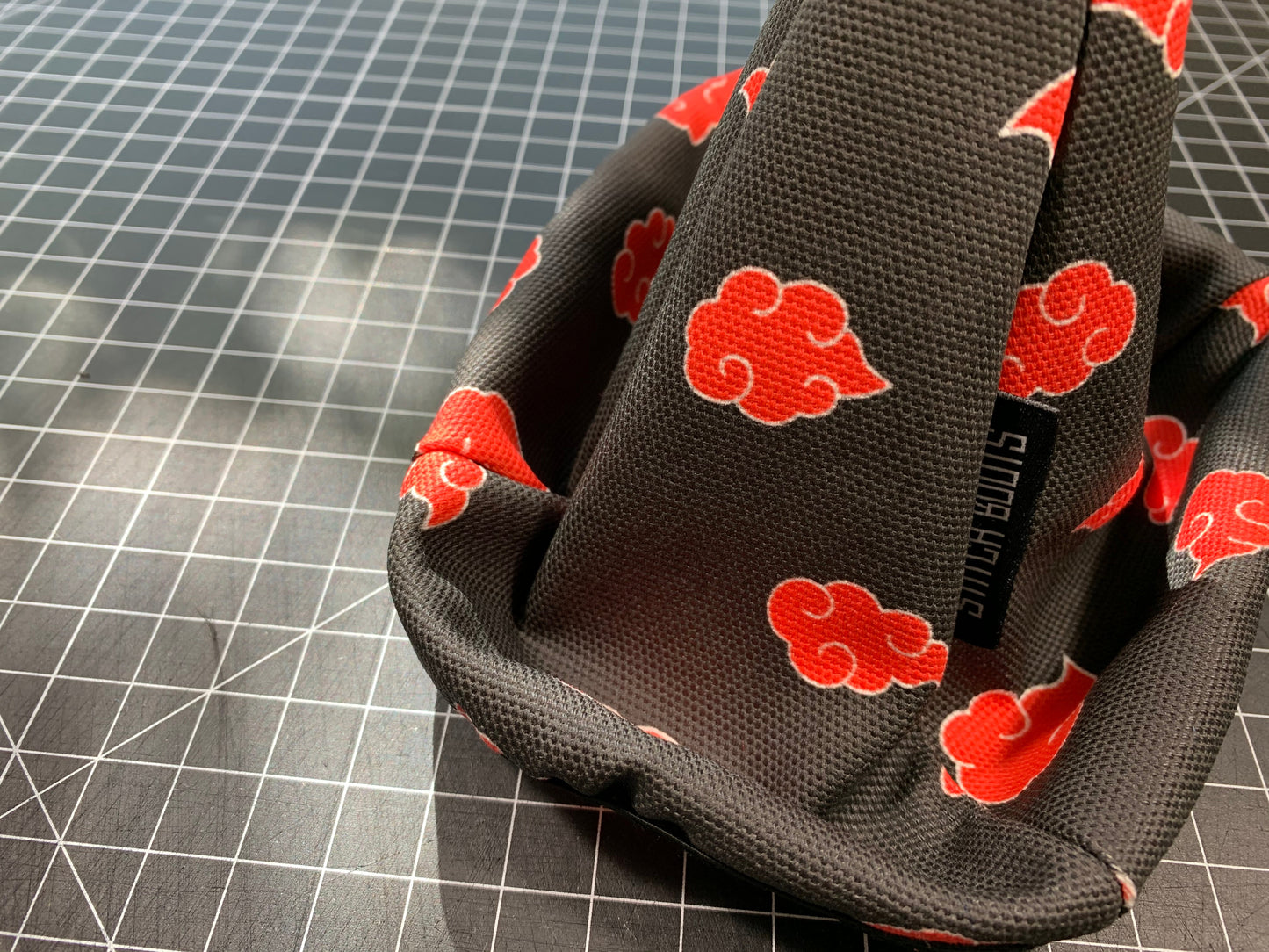red-clouds-canvas-shift-boot