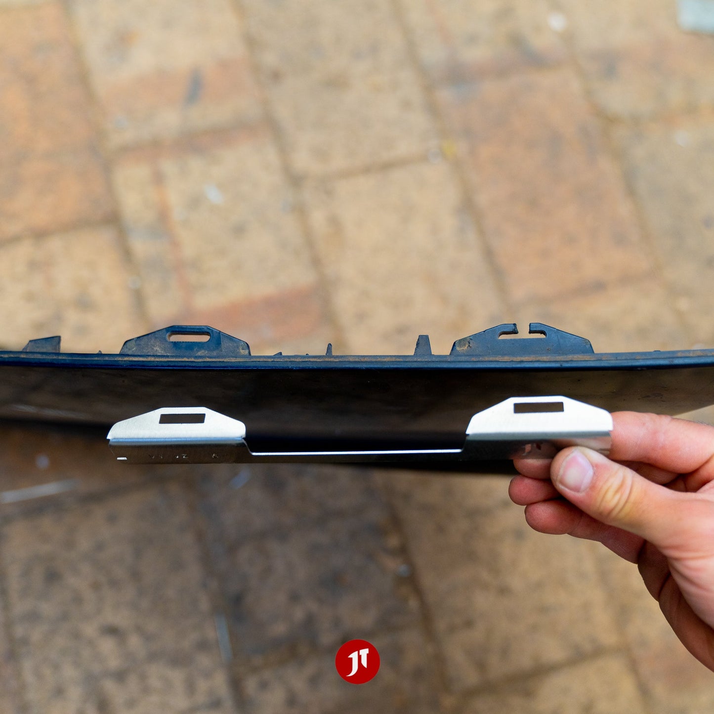 Holden Commodore VY VZ REAR Bumper Tab Replacement Kit