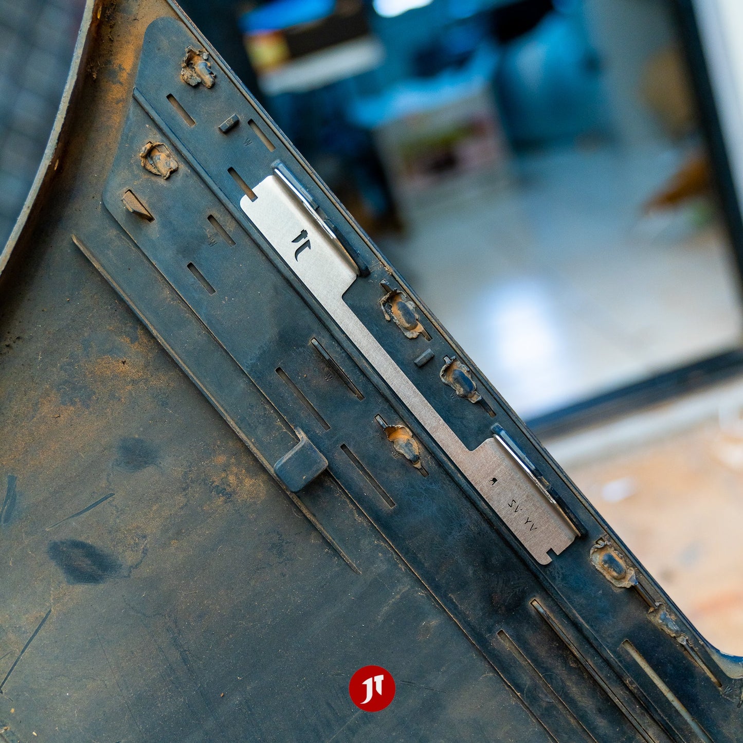 Holden Commodore VY VZ REAR Bumper Tab Replacement Kit