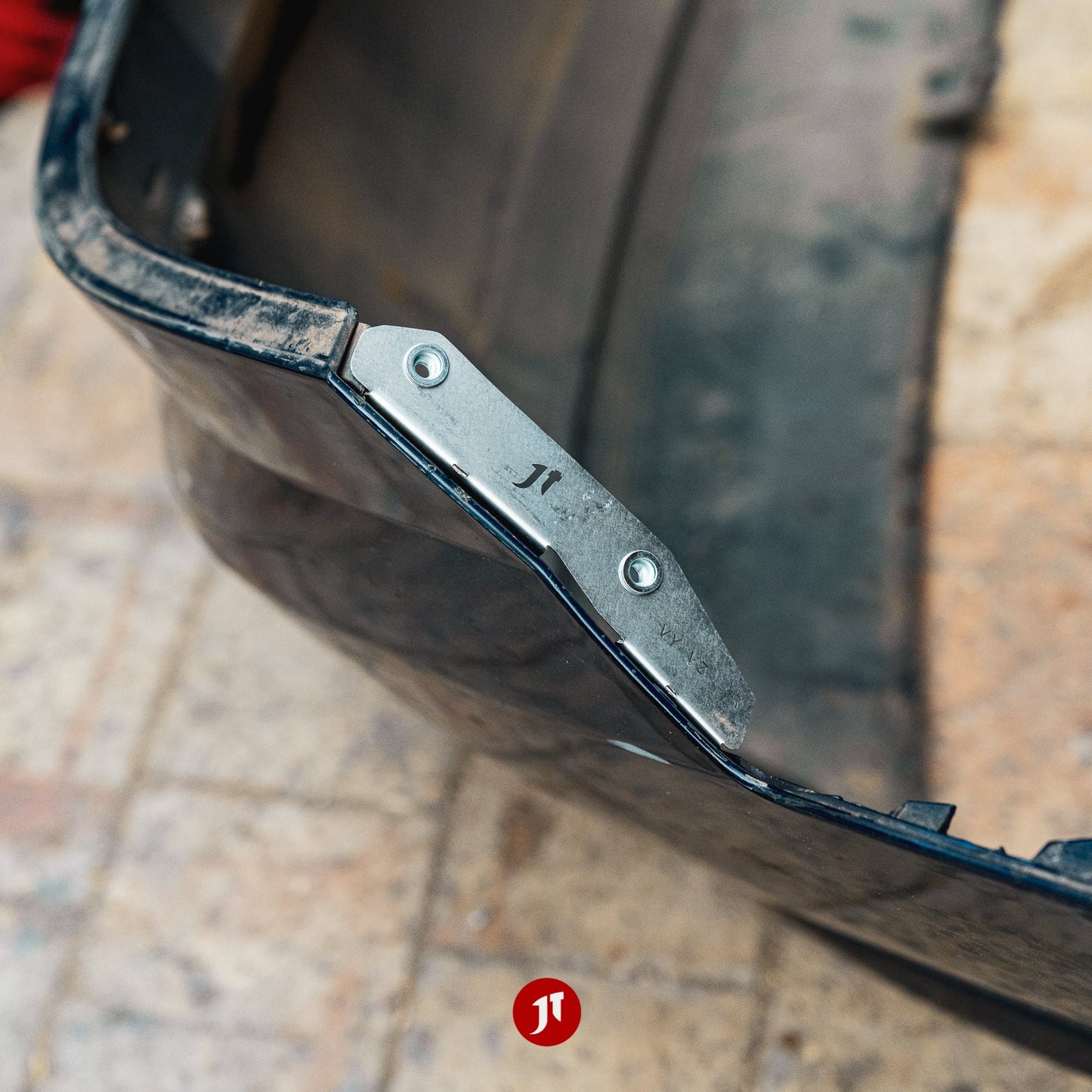 Holden Commodore VY VZ REAR Bumper Tab Replacement Kit