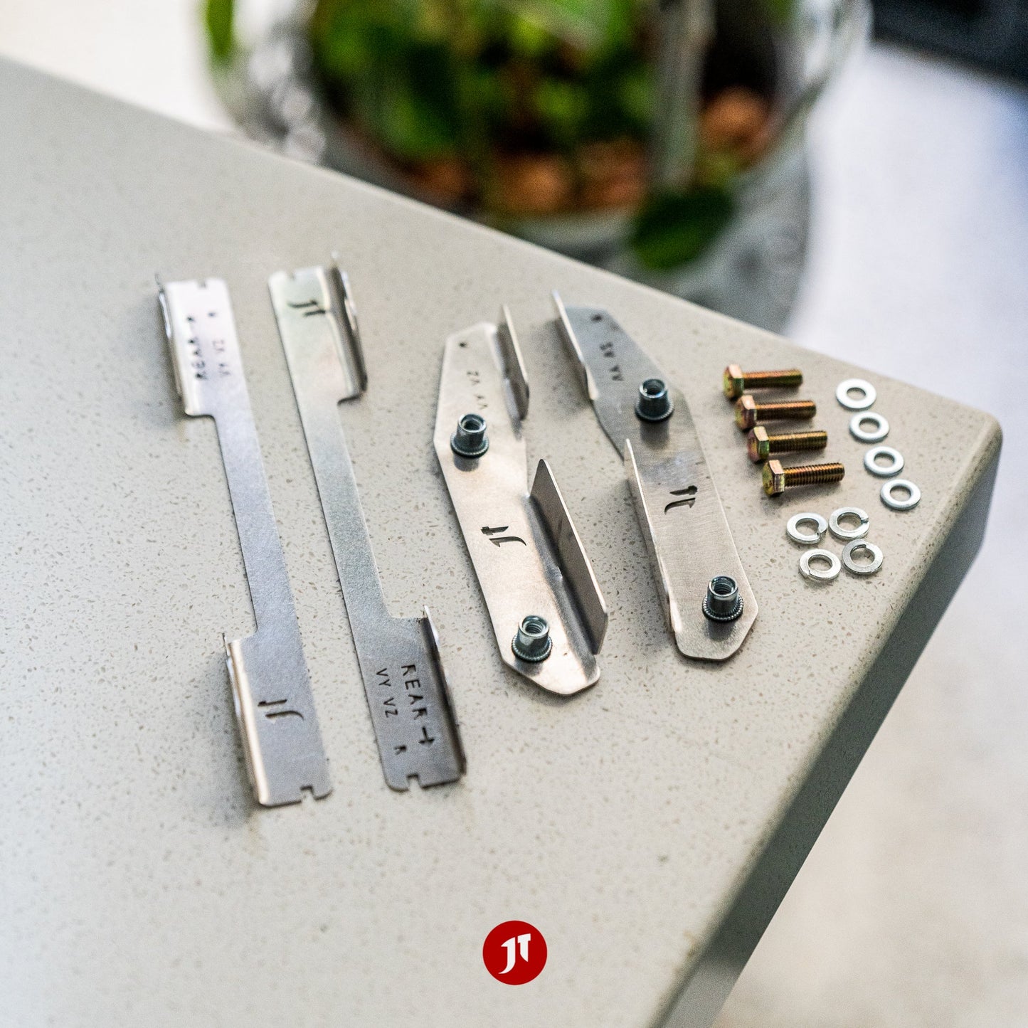 Holden Commodore VY VZ REAR Bumper Tab Replacement Kit