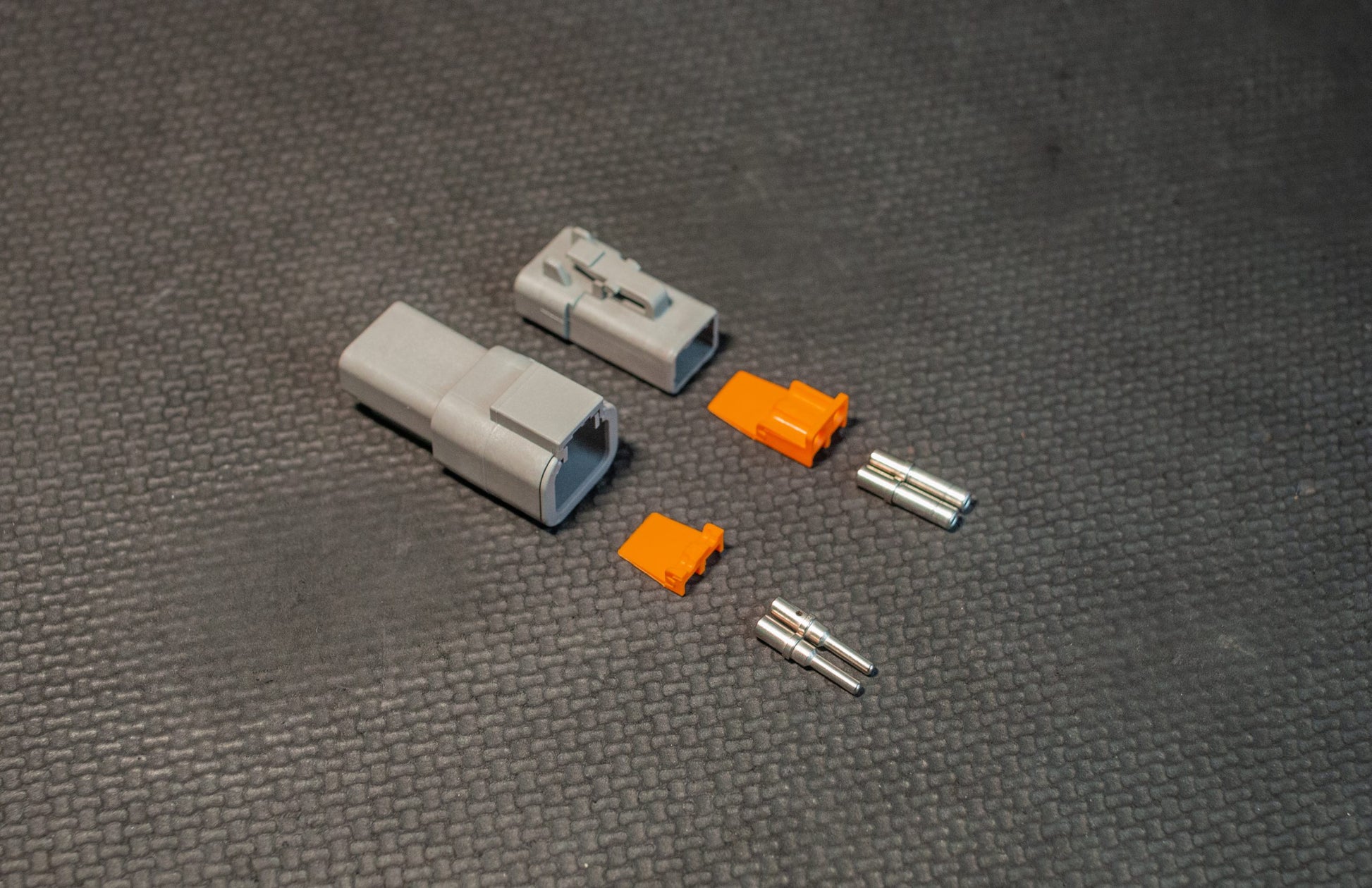 Deutsch DTP Connector Kit - 2 Pin Kit