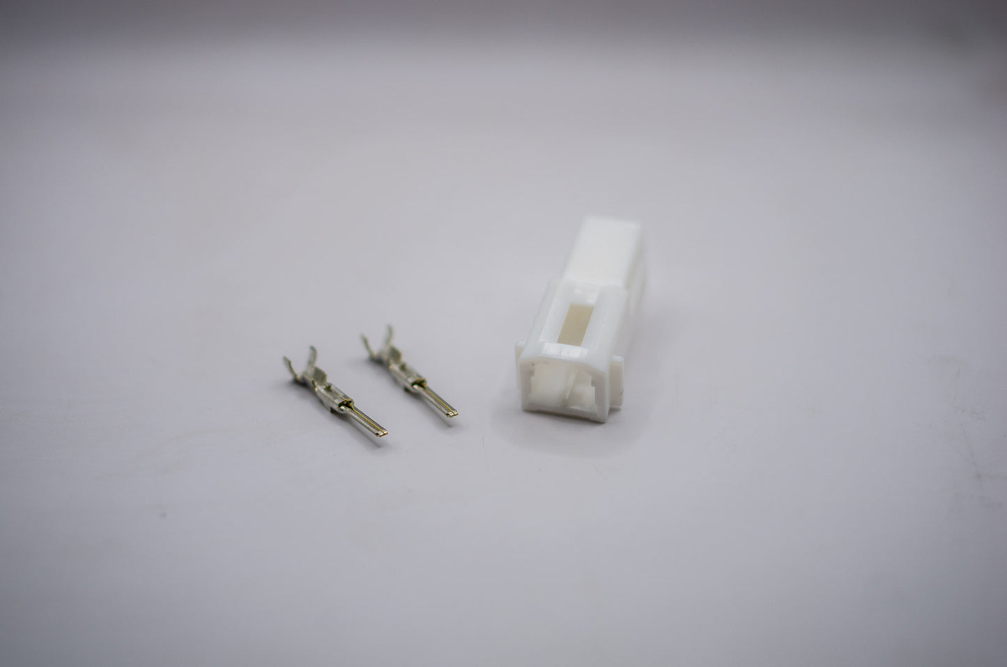 TE Connectivity AMP MLC070-2S-1 Connector