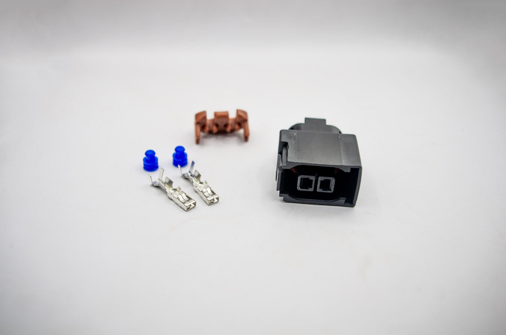 Yazaki 58W-2S-2 Connector