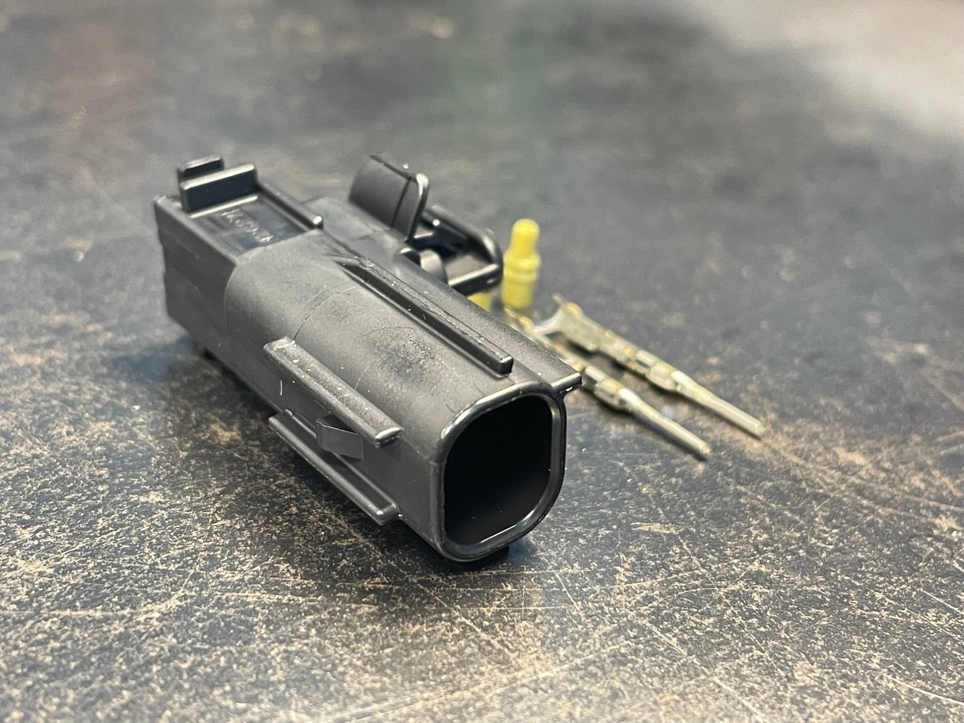 Sumitomo TS025-2P-1 Connector