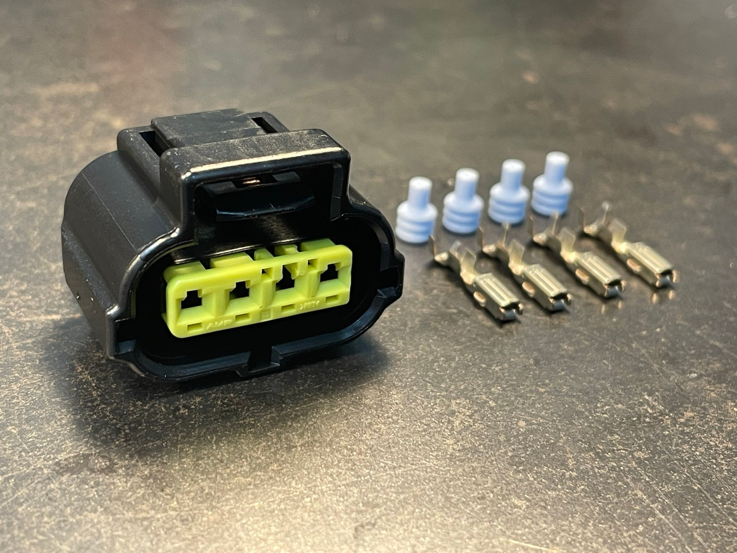 TE Connectivity AMP SSC-4S-A